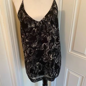 I State Black tank Size M